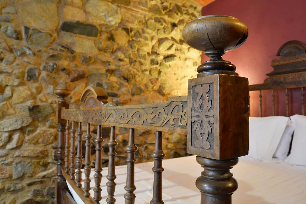 Les Velles Escoles Hotel Les Irles