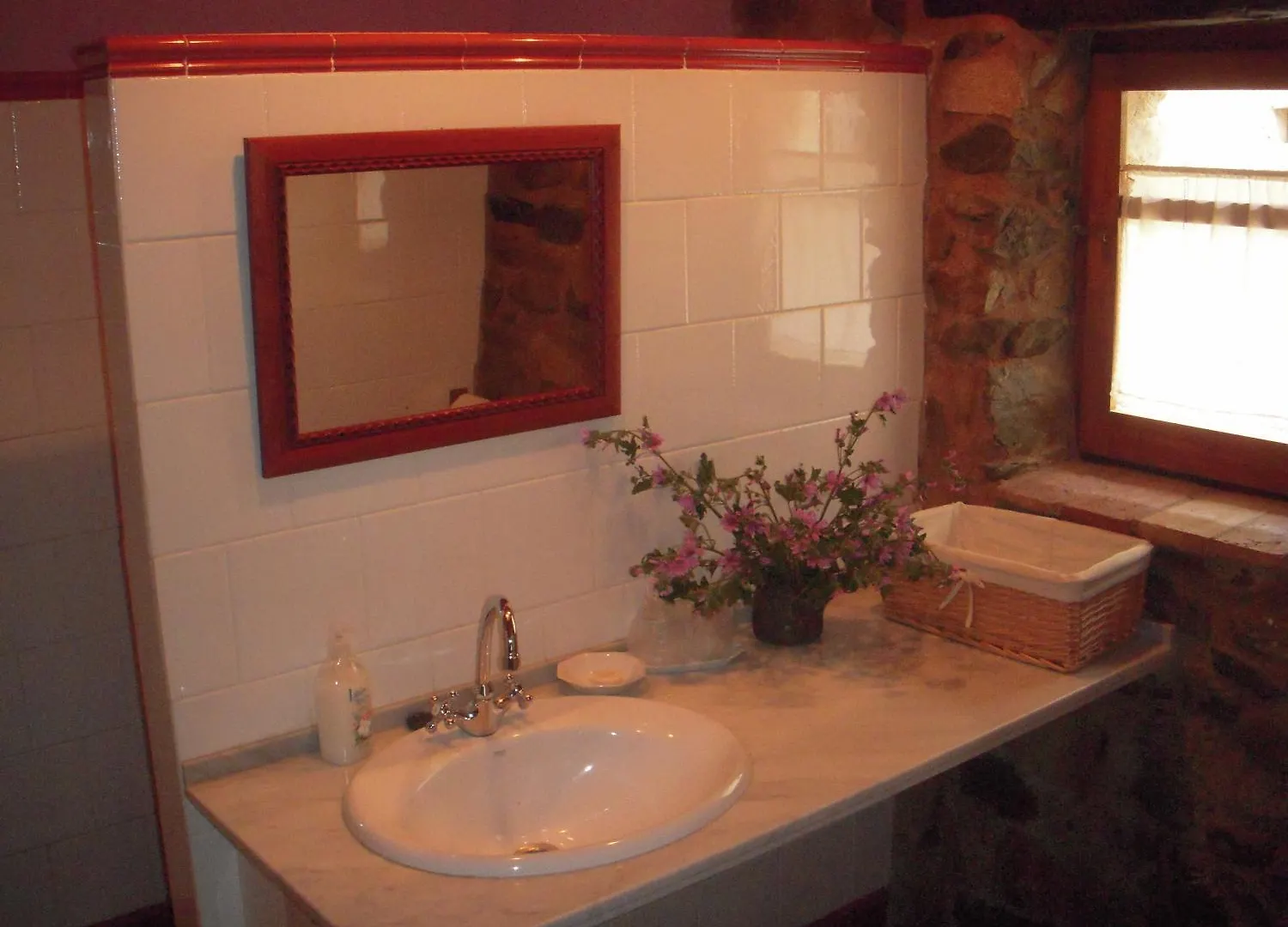 Hotel Les Velles Escoles Les Irles 4*,