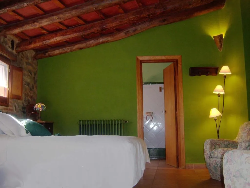 Pensión Hotel Les Velles Escoles Les Irles